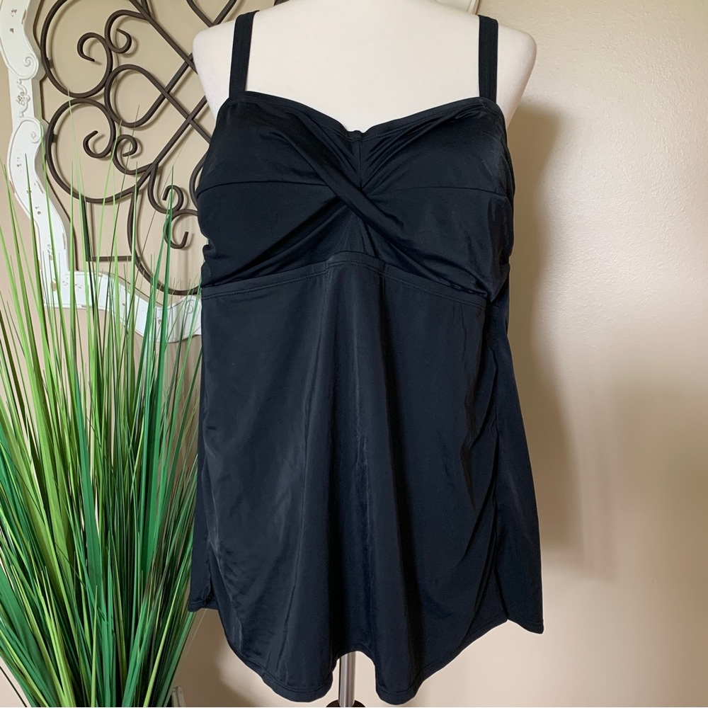 JANTZEN Size 22W Black One Piece Swimsuit Swimdress